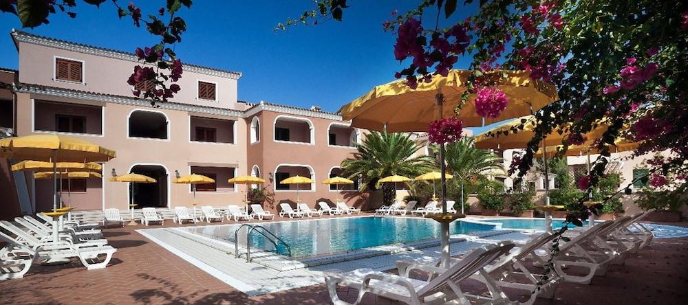 Residence Sos Alinos Cala Liberotto Dış mekan fotoğraf
