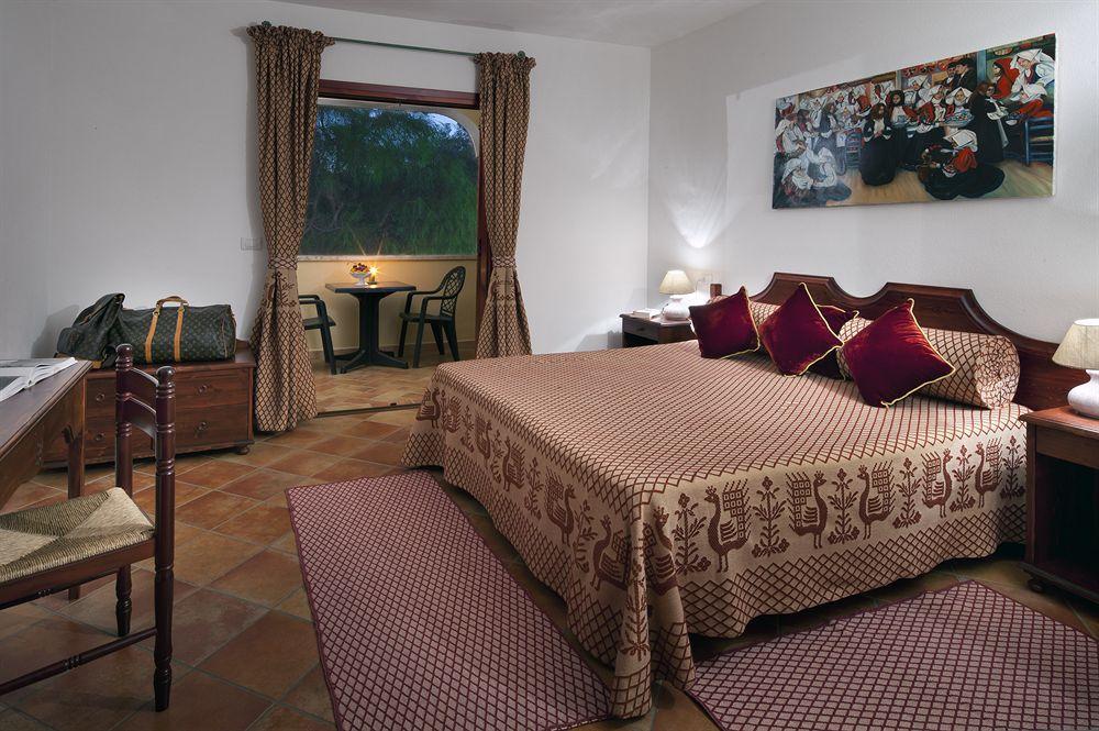Residence Sos Alinos Cala Liberotto Dış mekan fotoğraf