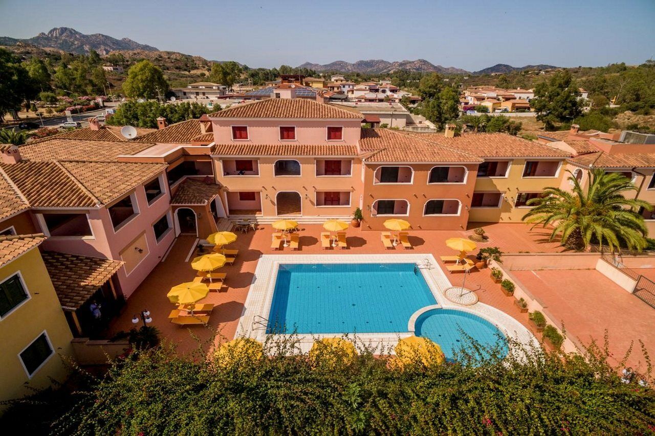 Residence Sos Alinos Cala Liberotto Dış mekan fotoğraf